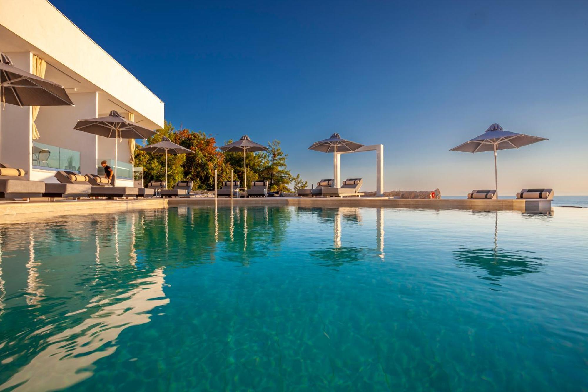 Akrotiri Olympus Luxury Suites - Adults Only Litochoro Eksteriør billede
